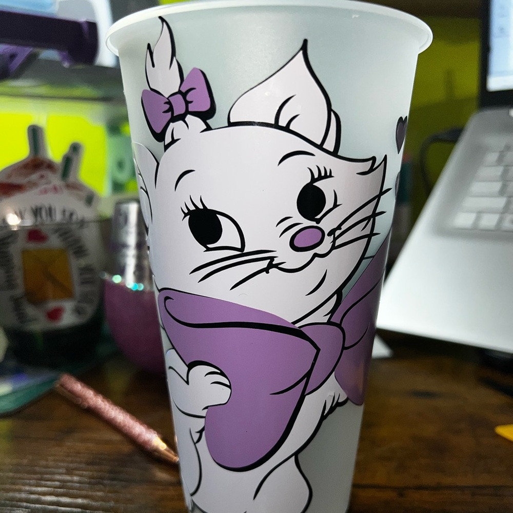 24 oz cold cup